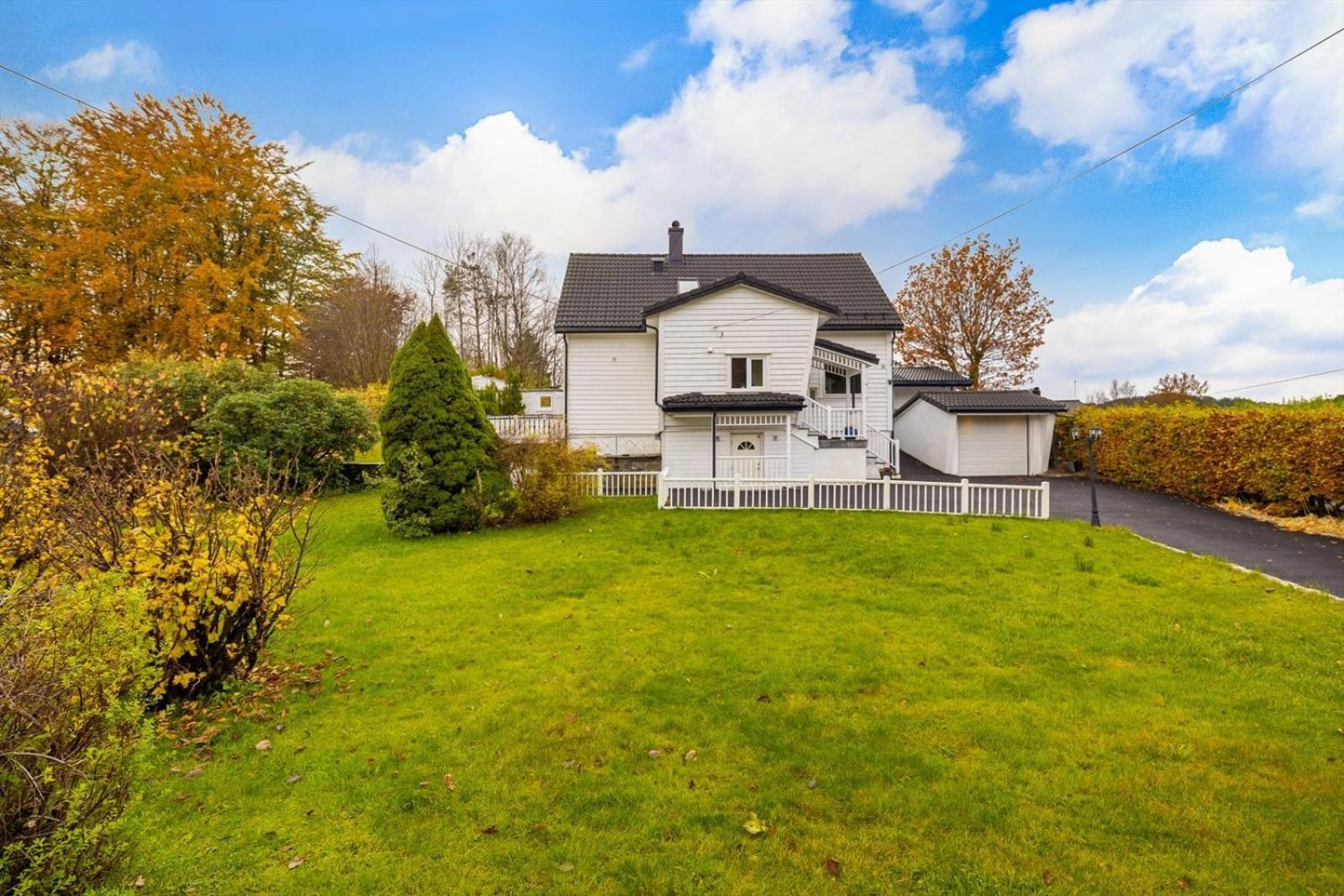 A Beautiful 3-Bedroom Apartment With Stunning Views And Free Parking Bergen Luaran gambar