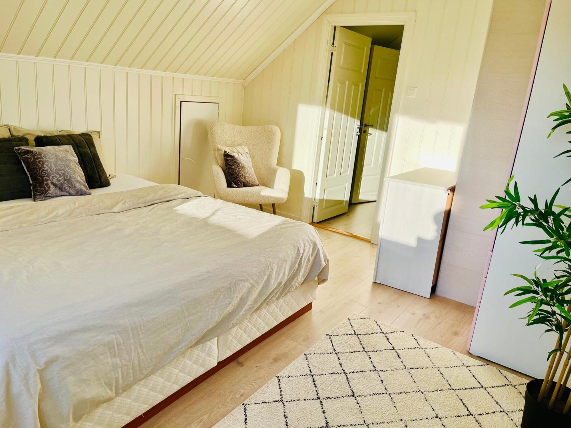 A Beautiful 3-Bedroom Apartment With Stunning Views And Free Parking Bergen Luaran gambar